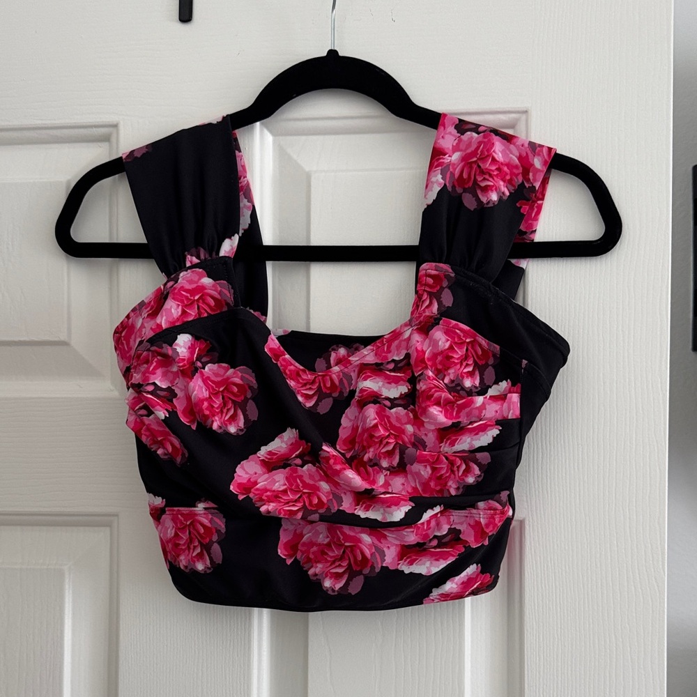 Floral Elegance Pink and Black Crop Top